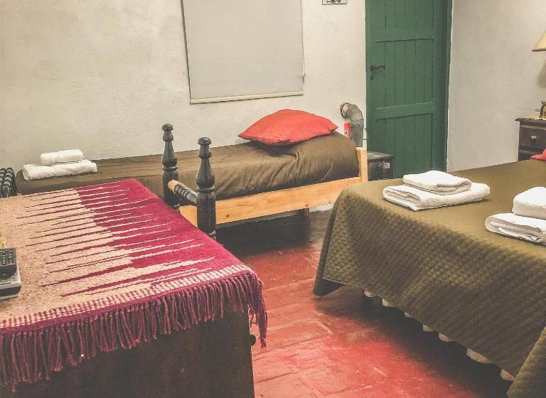 이코노이 4인룸, Ecoposada El Mercedario