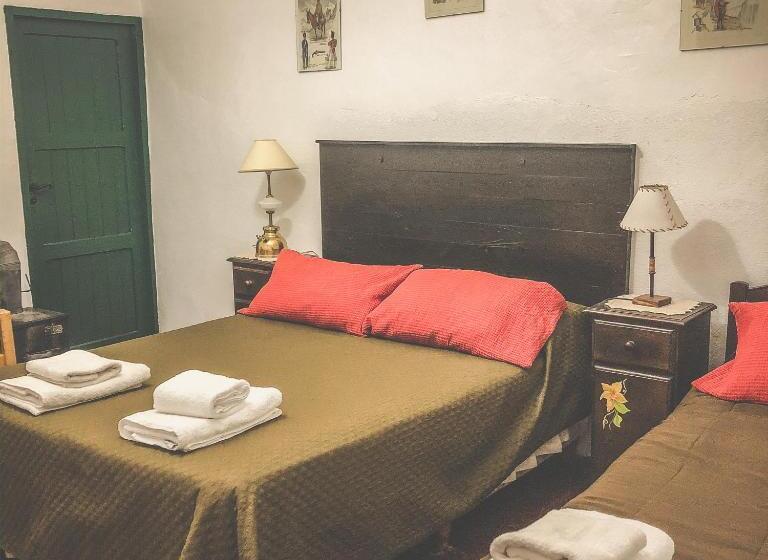 이코노이 4인룸, Ecoposada El Mercedario