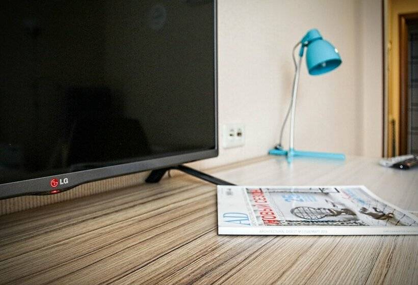 اتاق راحتی, Address