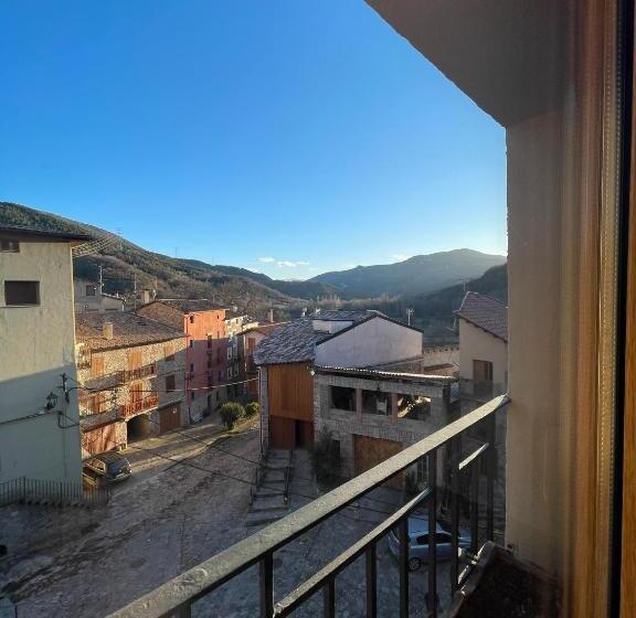 Номер Стандарт, Arturo