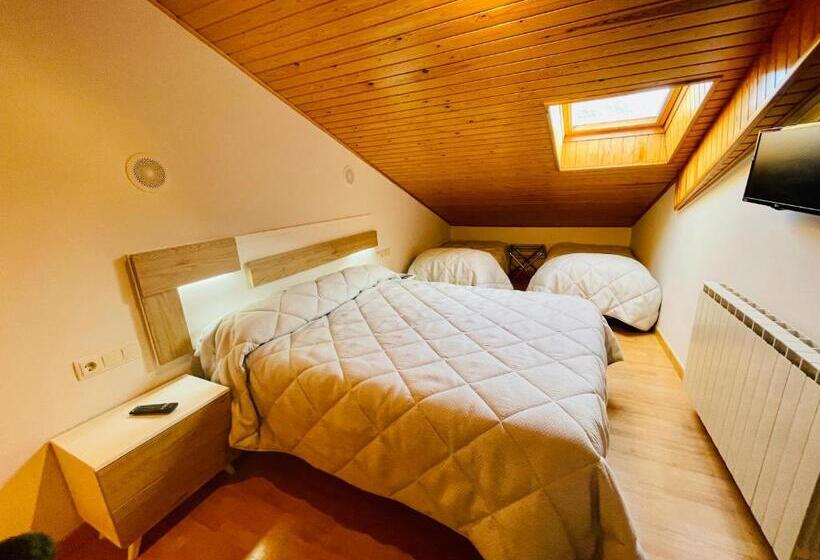 Номер Стандарт Трехместный, Arturo