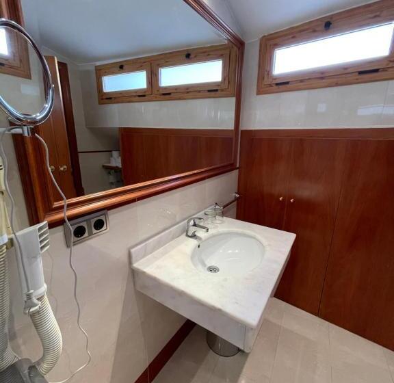 Апартаменты 3 Спальни, Arturo