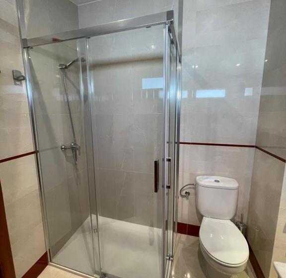 Апартаменты 3 Спальни, Arturo