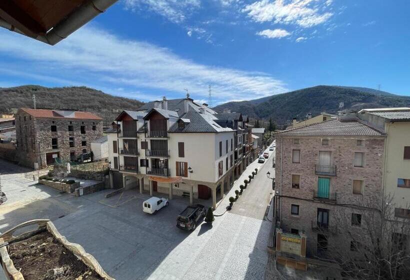 Апартаменты 3 Спальни, Arturo