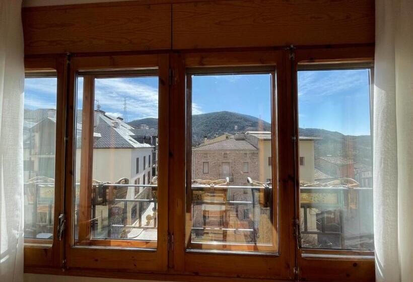 Апартаменты 3 Спальни, Arturo