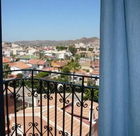 Standard-huone, Mayarí