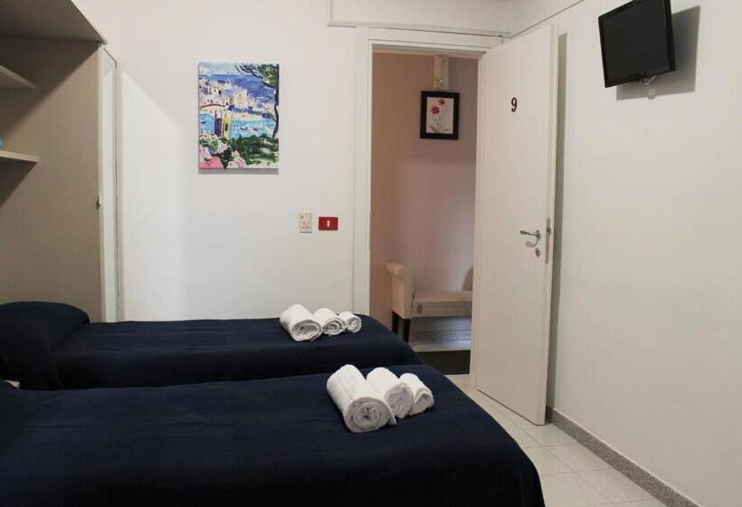 Четырехместный Номер Стандарт, Ristorante Villa Susy