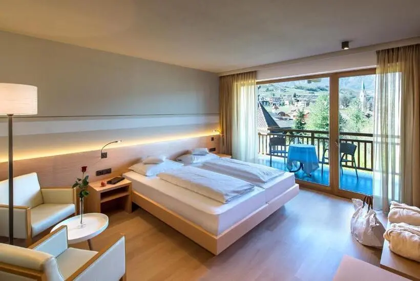 Juniorsviitti, Spitaler