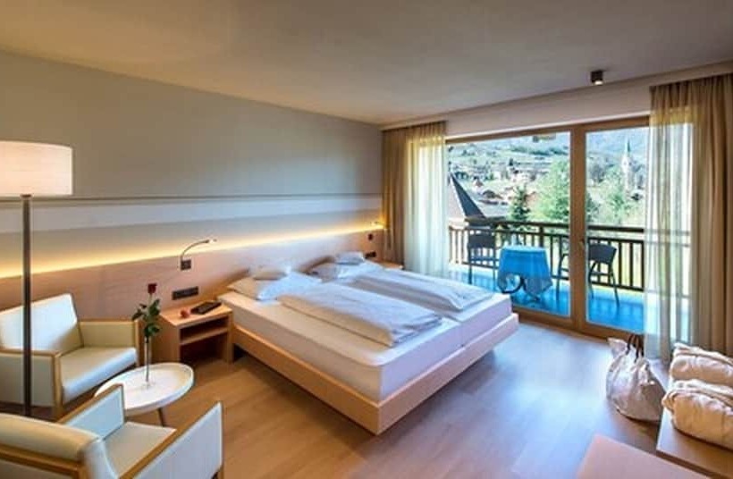 ジュニアスイート, Spitaler