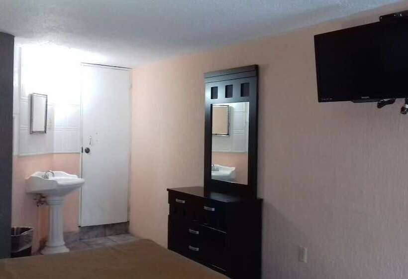 스탠다드 룸, Ulúa