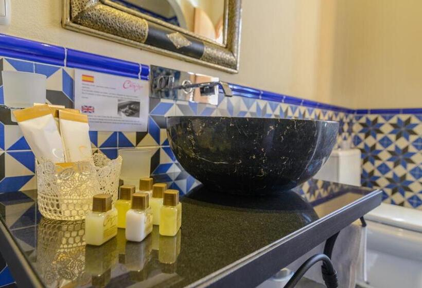 Номер Стандарт Вид на Бассейн, Las Orquideas Hotel Spain