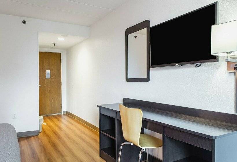 스탠다드 룸 더블 침대 2개, Motel 6brockton, Ma