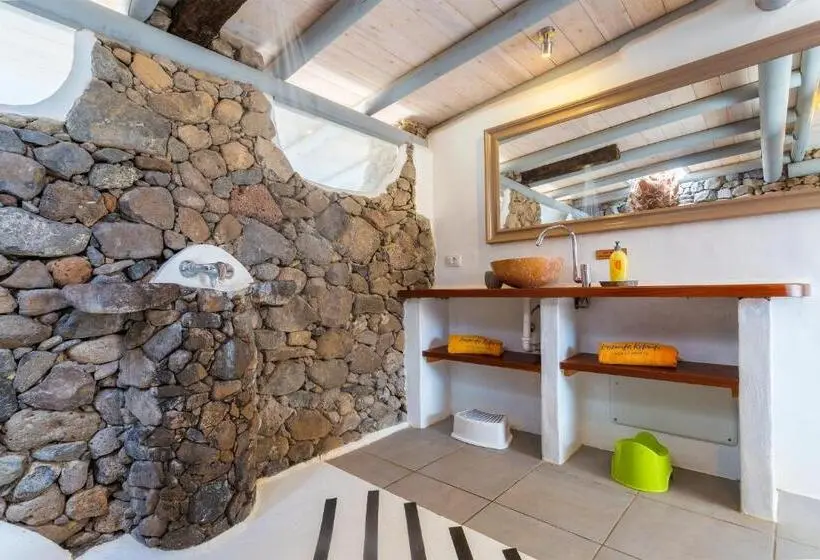 エコノミールーム, Eco Village Finca De Arrieta Yurts And Stone Cottages Shared Pool Walking Distance To Arrieta