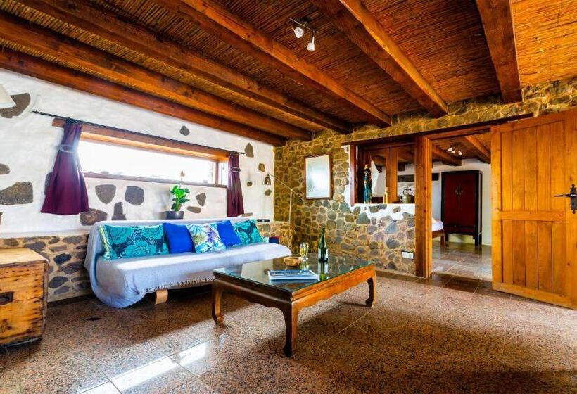 Apartamento 2 Dormitorios, Eco Village Finca De Arrieta   Yurts And Stone Cottages   Shared Pool   Walking Distance To Arrieta