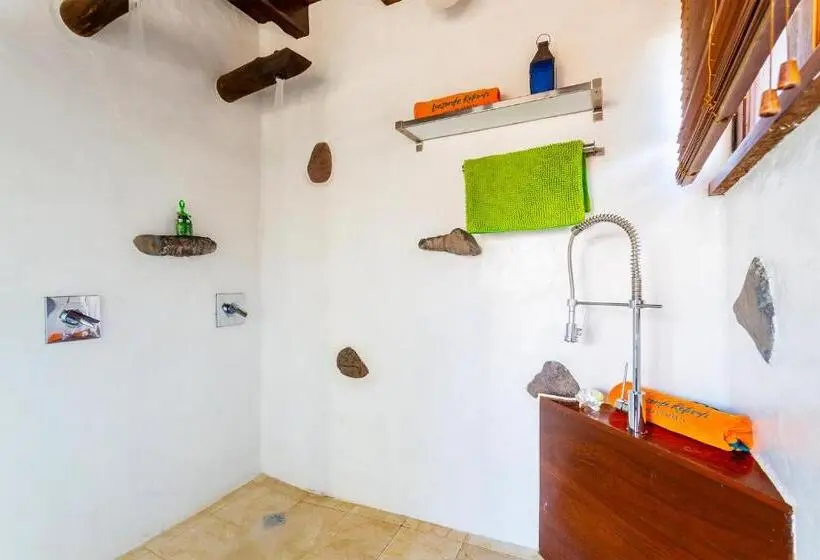 3ベッドルームハウス, Eco Village Finca De Arrieta Yurts And Stone Cottages Shared Pool Walking Distance To Arrieta