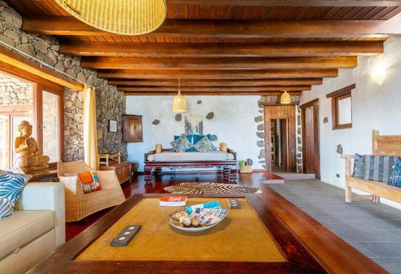 3间卧室的房子, Eco Village Finca De Arrieta   Yurts And Stone Cottages   Shared Pool   Walking Distance To Arrieta