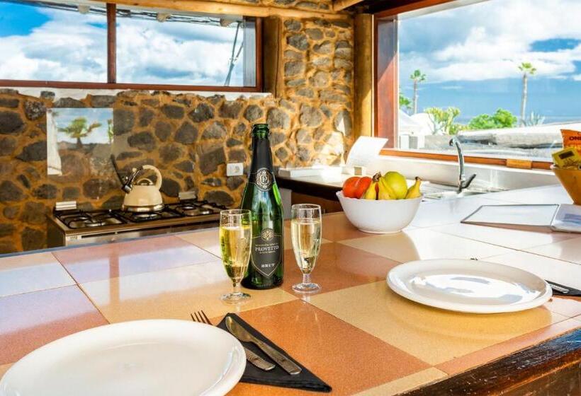 带海景的标准房, Eco Village Finca De Arrieta   Yurts And Stone Cottages   Shared Pool   Walking Distance To Arrieta