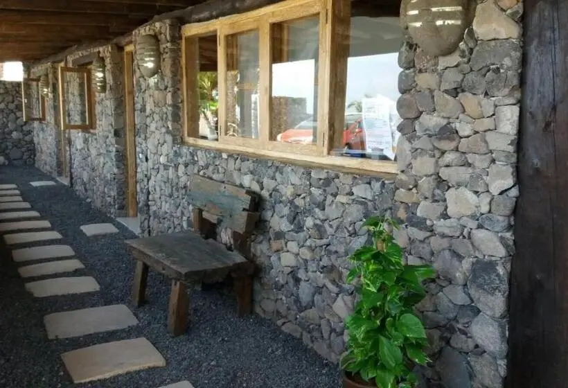 キャビン, Eco Village Finca De Arrieta Yurts And Stone Cottages Shared Pool Walking Distance To Arrieta