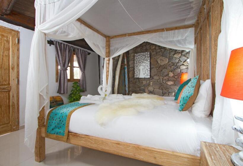 小室, Eco Village Finca De Arrieta   Yurts And Stone Cottages   Shared Pool   Walking Distance To Arrieta