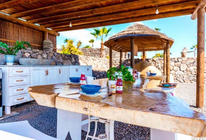 豪华海景房, Eco Village Finca De Arrieta   Yurts And Stone Cottages   Shared Pool   Walking Distance To Arrieta