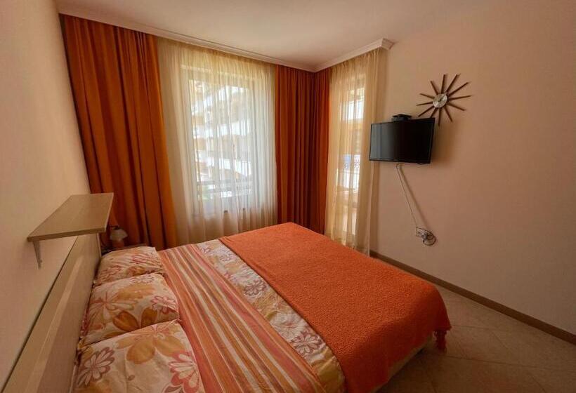 Апартаменты 1 Спальня, Royal Sun Apartments