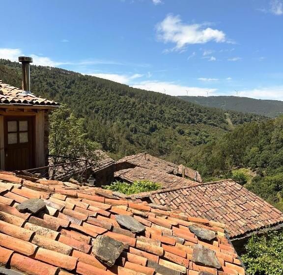 Дом 2 Спальни, Cerdeira Home For Creativity