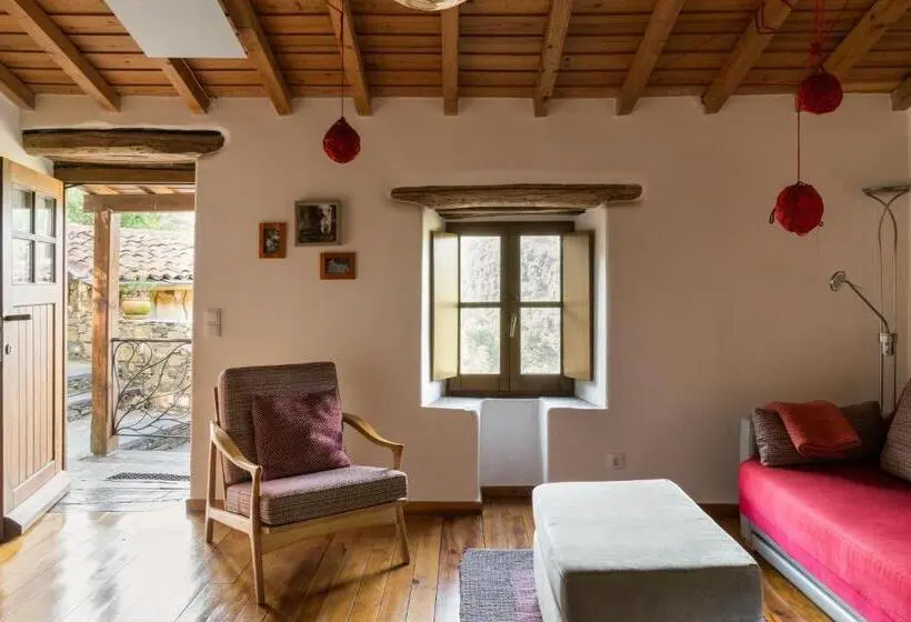 ２ベッドルームハウス, Cerdeira  Home For Creativity