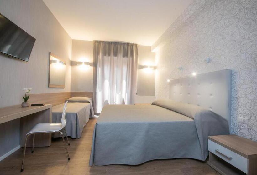 חדר סטנדרט לשלושה, B&b Fantasie Romane