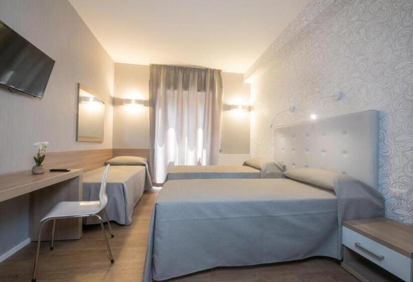 חדר סטנדרט לשלושה, B&b Fantasie Romane