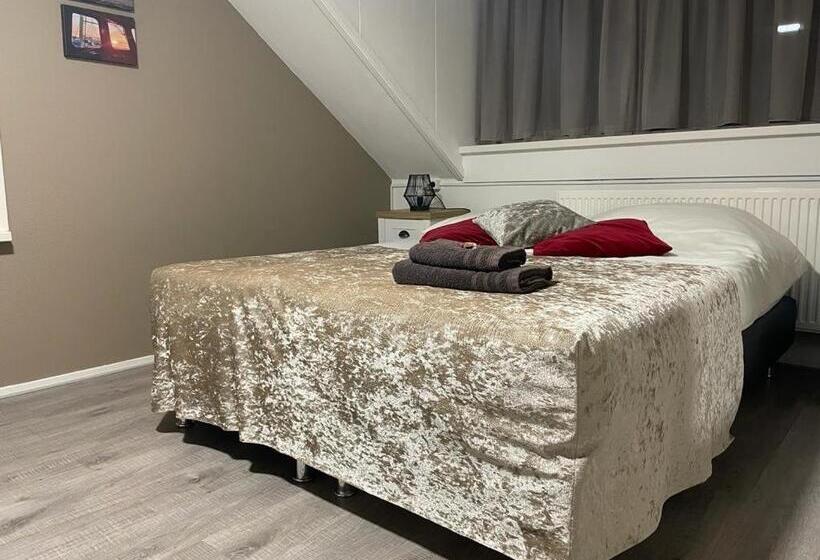 Номер Стандарт, B&b Plompetorenzicht