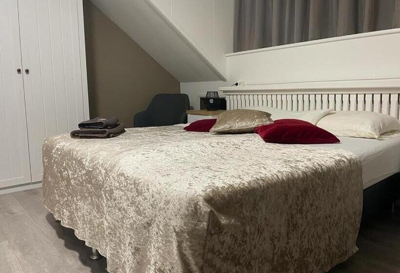 Номер Basic, B&b Plompetorenzicht