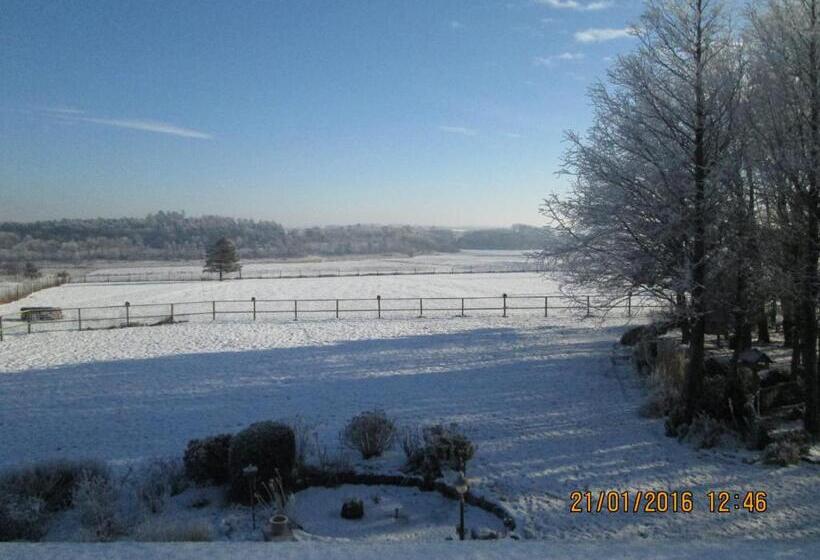 Номер Стандарт Совместная Ванная, Bakkegården Homestay