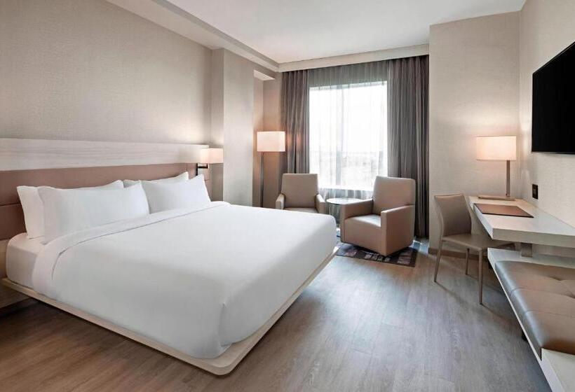 キングサイズベッドのスタンダードルーム, Ac Hotel By Marriott Gainesville Downtown