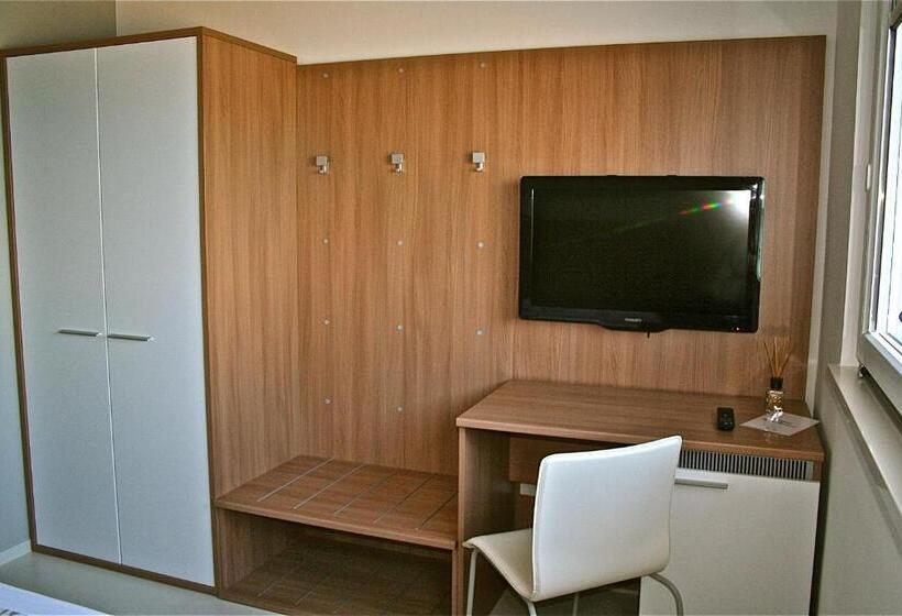 Номер Deluxe Вид на Море, Baia Marina