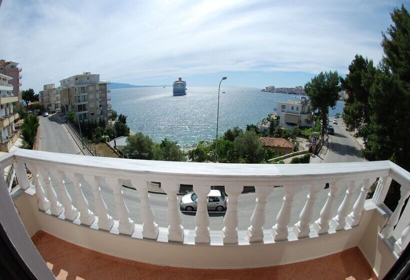 Camera Standard Vista Mare, Iliria