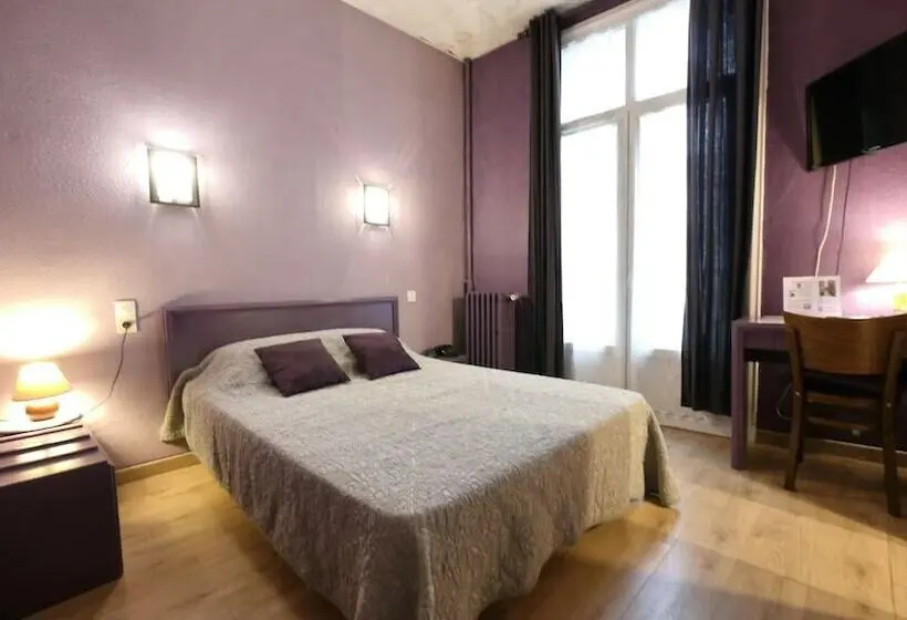 Quarto Estandar, Nova