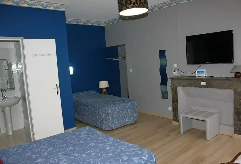 Quarto Triplo Estandar, Nova