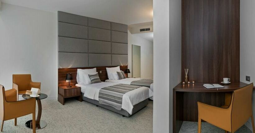 带城市景观的高级房间, Priska Med Luxury Rooms