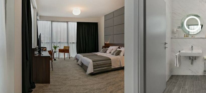 带城市景观的高级房间, Priska Med Luxury Rooms