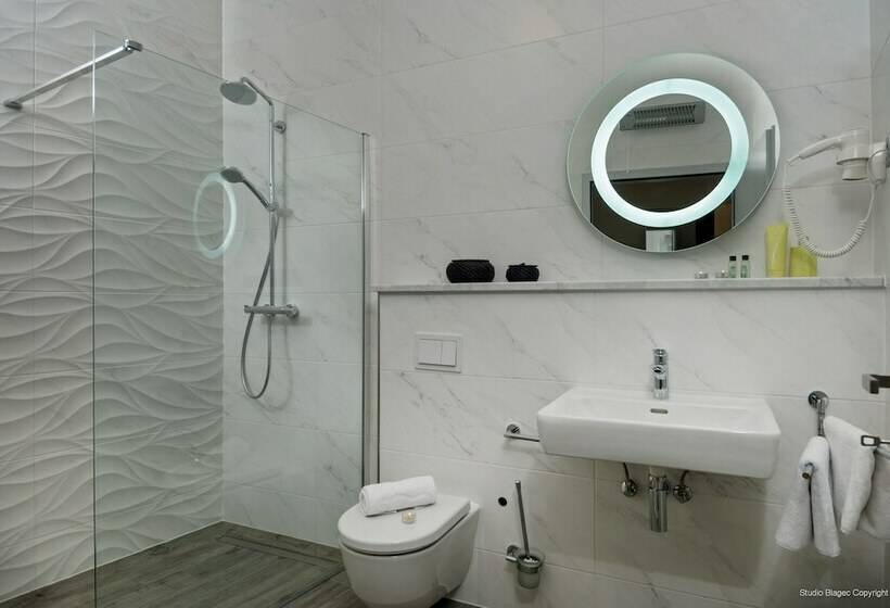 غرفة سوبيريور مطلة على المدينة, Priska Med Luxury Rooms