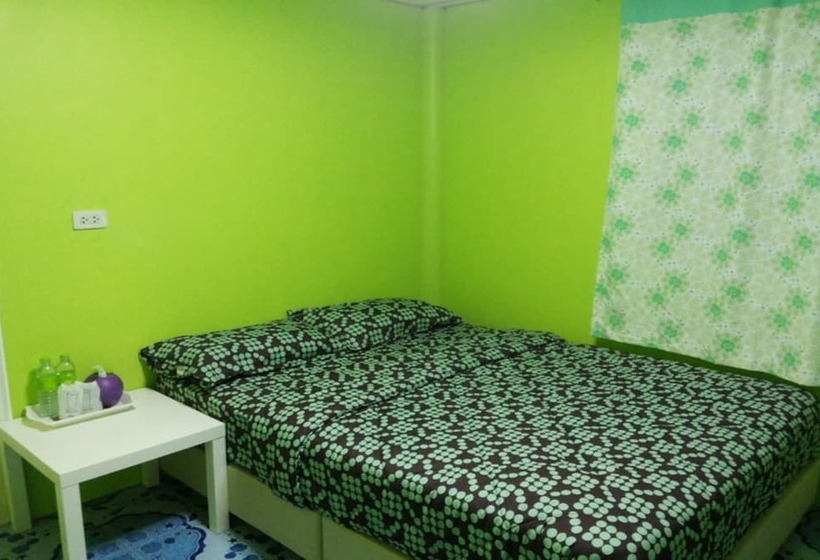 חדר סטנדרט חדר אמבטיה משותף, Sampaongern Home Stay