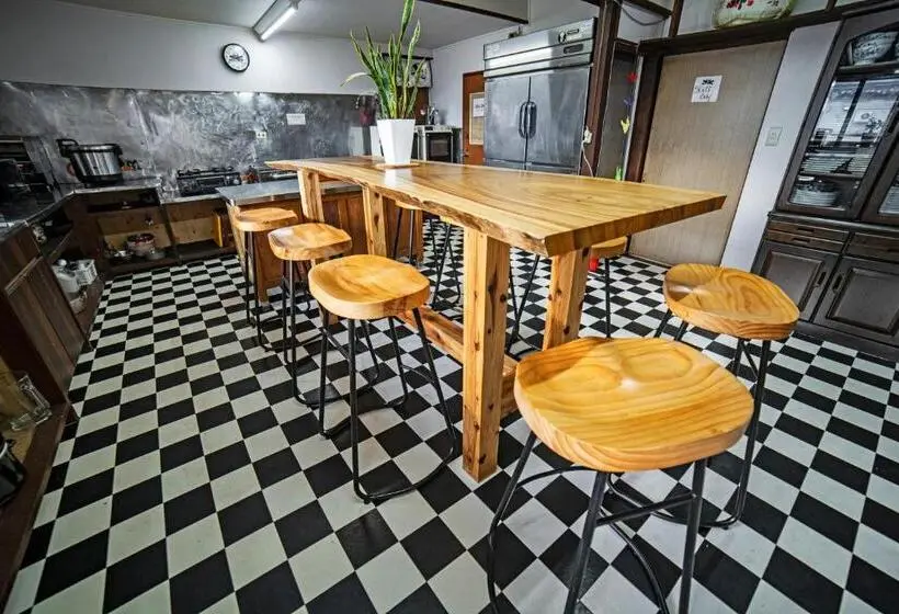 エコノミールーム, Hai Lodge