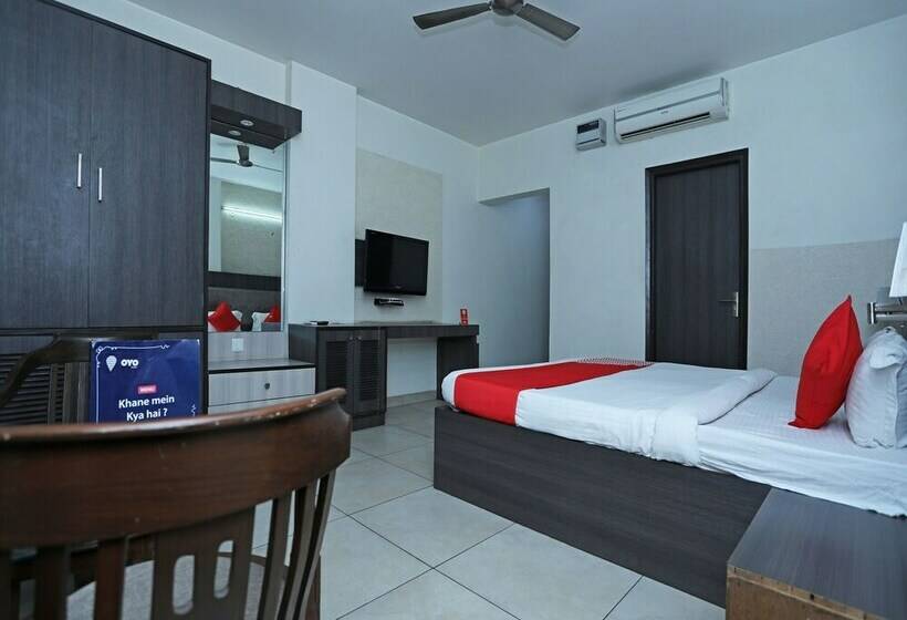 Habitació Estàndard, Collection O Laj Regency