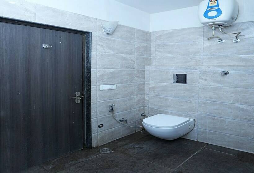 Habitació Estàndard, Collection O Laj Regency