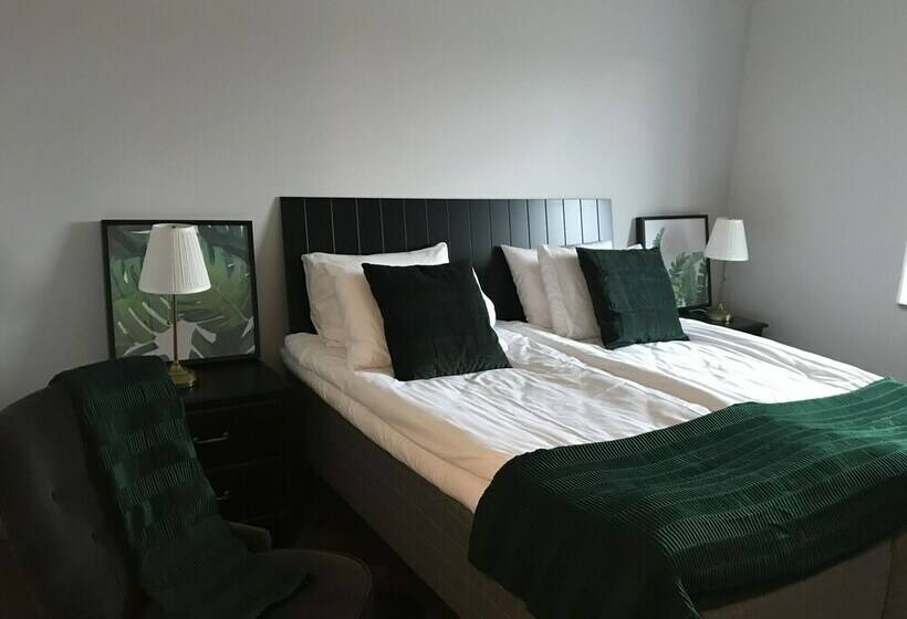 标准间, Rasta Varnamo