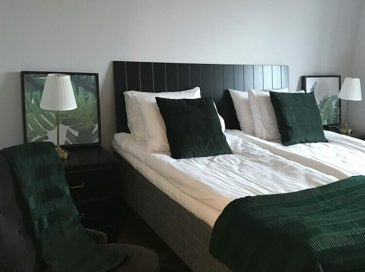 标准间, Rasta Varnamo