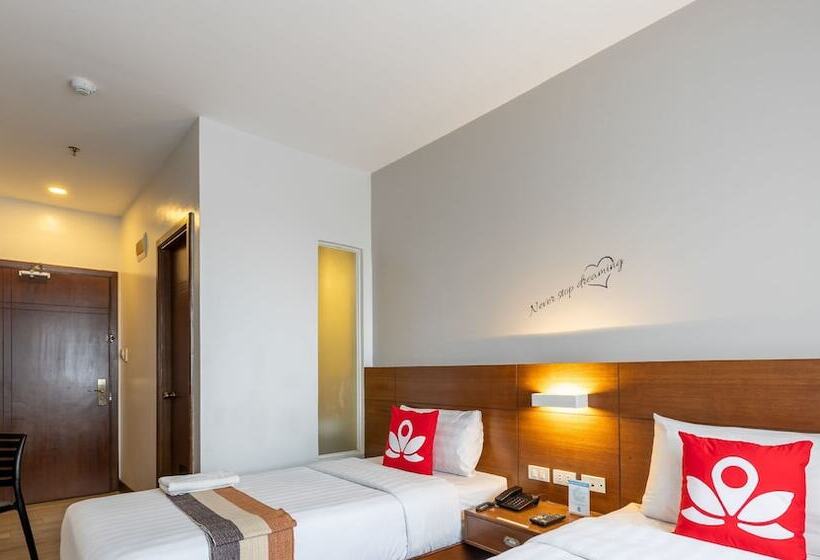 标准间, The Podium Boutique