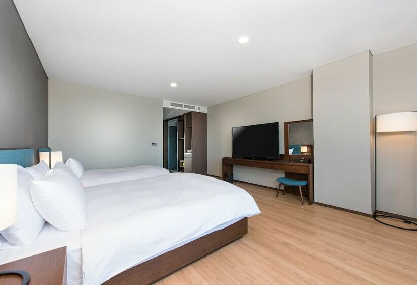 디럭스 룸, Tops 10