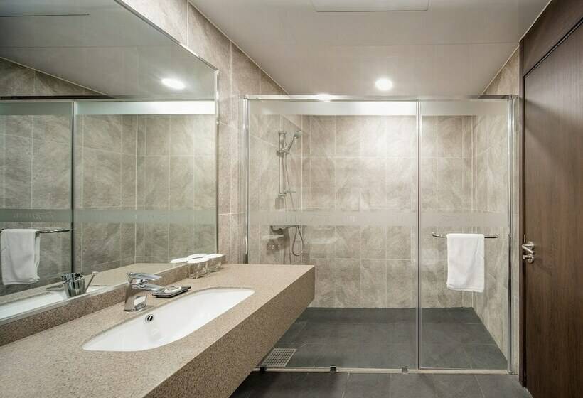 디럭스 룸, Tops 10