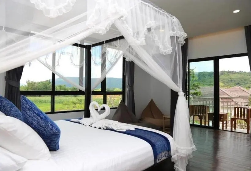 اتاق سوپریور با تخت بزرگ, Phuruakeeree Resort